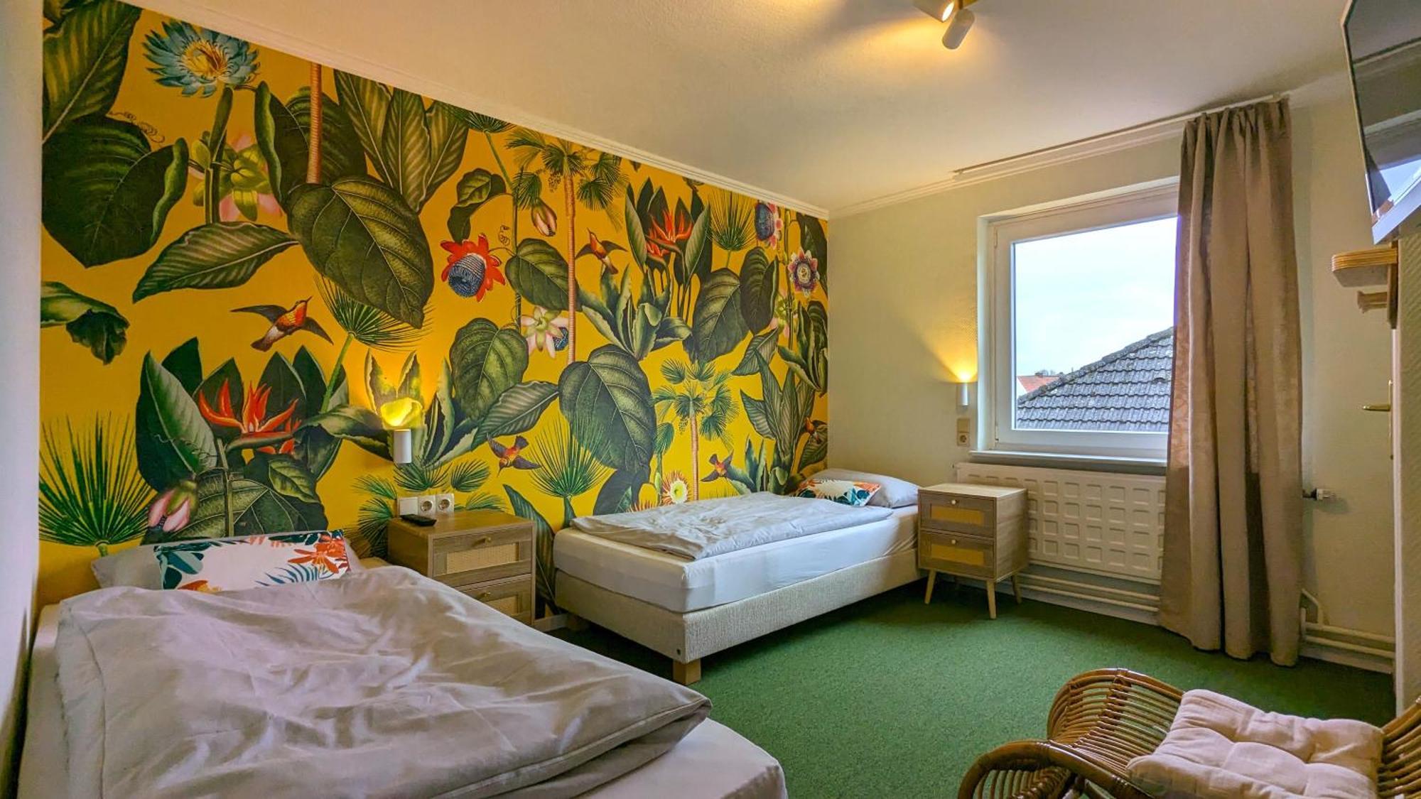 Wannerhus Hotel Грёмиц Экстерьер фото
